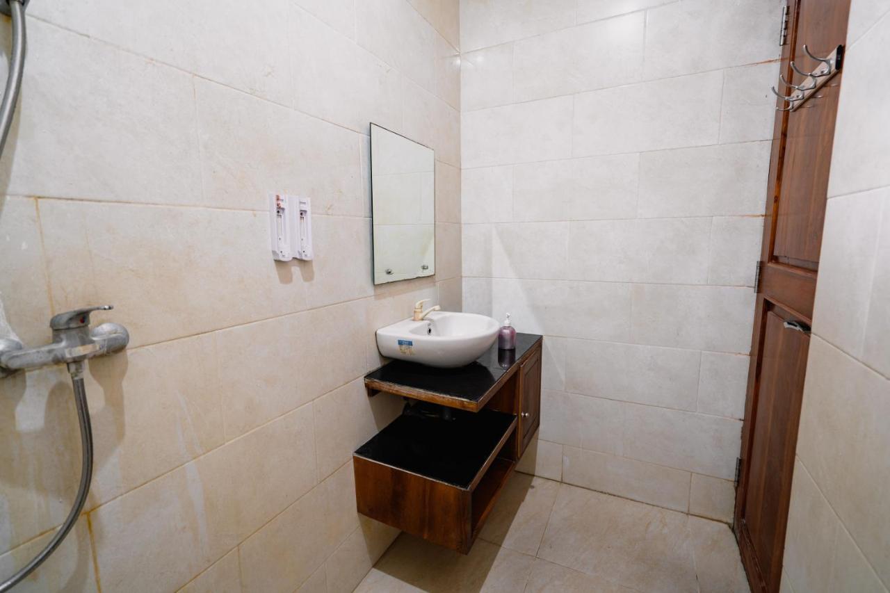 Guesthouse Cempaka Putih เซมินยัค ภายนอก รูปภาพ