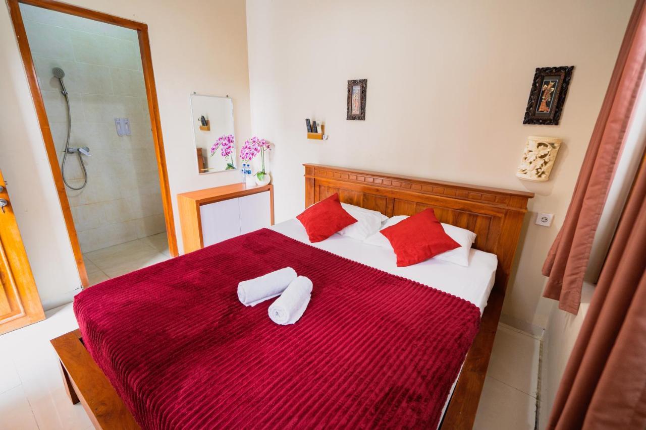 Guesthouse Cempaka Putih เซมินยัค ภายนอก รูปภาพ