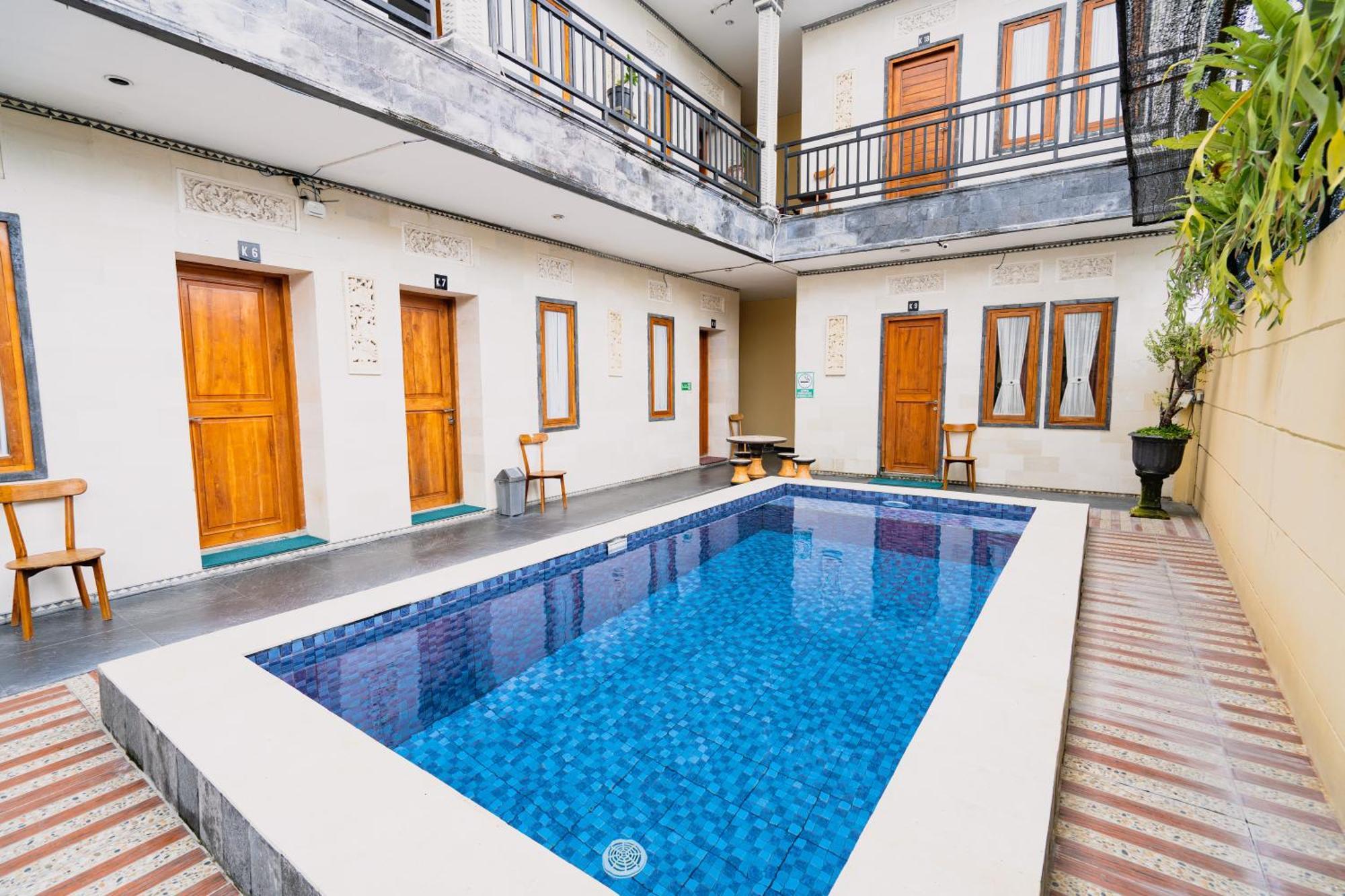 Guesthouse Cempaka Putih เซมินยัค ภายนอก รูปภาพ